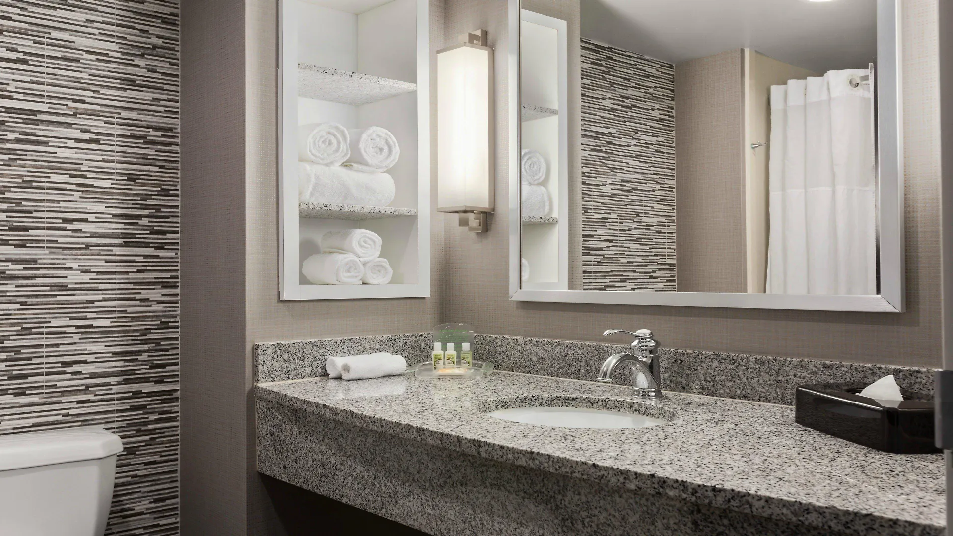 Resort Holiday Inn Hotel & Suites Gateway By Ihg Williamsburg