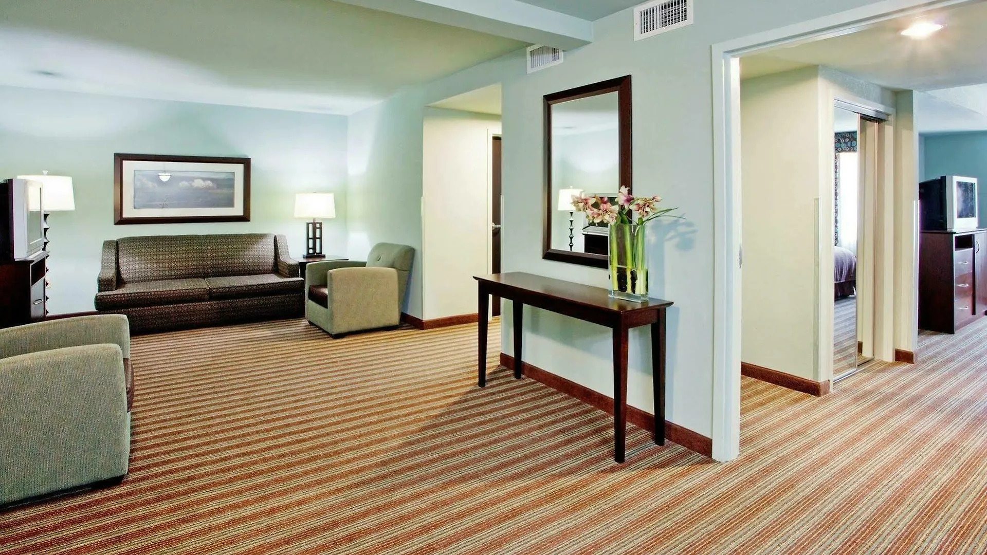 Holiday Inn Hotel & Suites Gateway By Ihg Williamsburg Resort